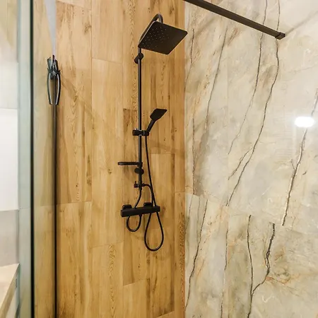 شقة Baltic Sea - 2pok Ap - Silownia Sauna Jacuzzi Parking - Ustronnie أوسترونيه مورسكية